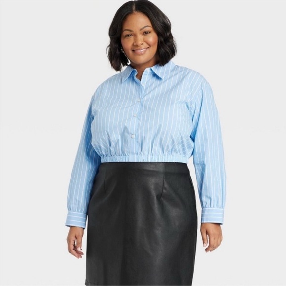 Ava & Viv Tops - NWT Cropped button down long sleeve women’s shirt size 1X